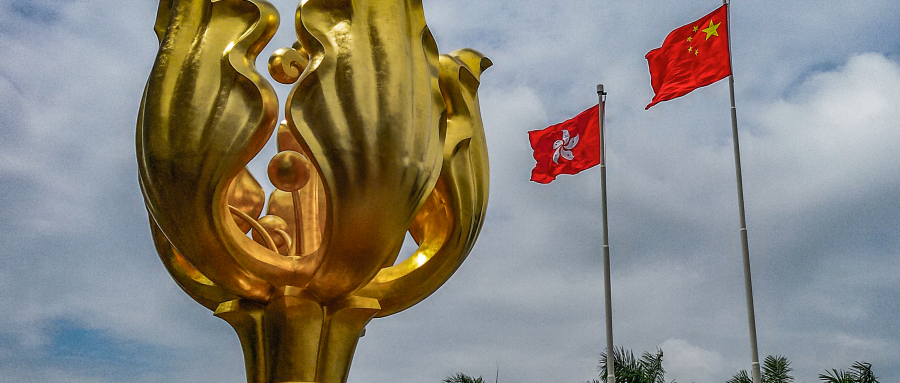 深圳婚姻家事律师：一方是中国香港居民，在深圳离婚要注意什么？